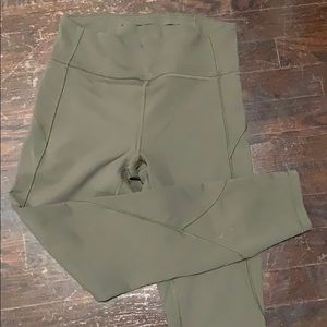 Lululemon size 8 25” leggings olive green